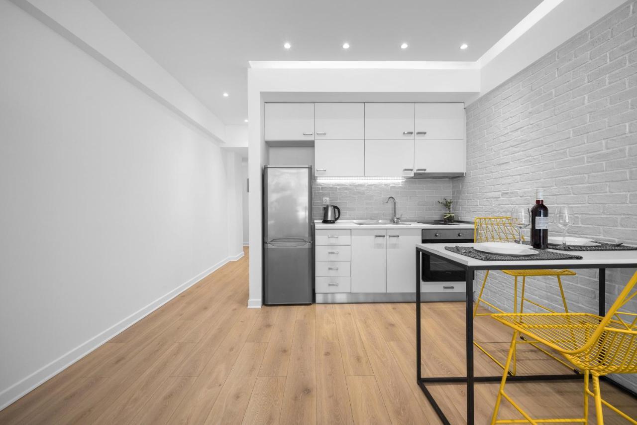 Nyma White Apartments, The Luxury Suites سالونيك المظهر الخارجي الصورة