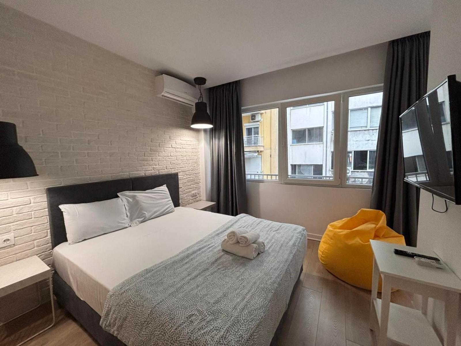 Nyma White Apartments, The Luxury Suites سالونيك المظهر الخارجي الصورة