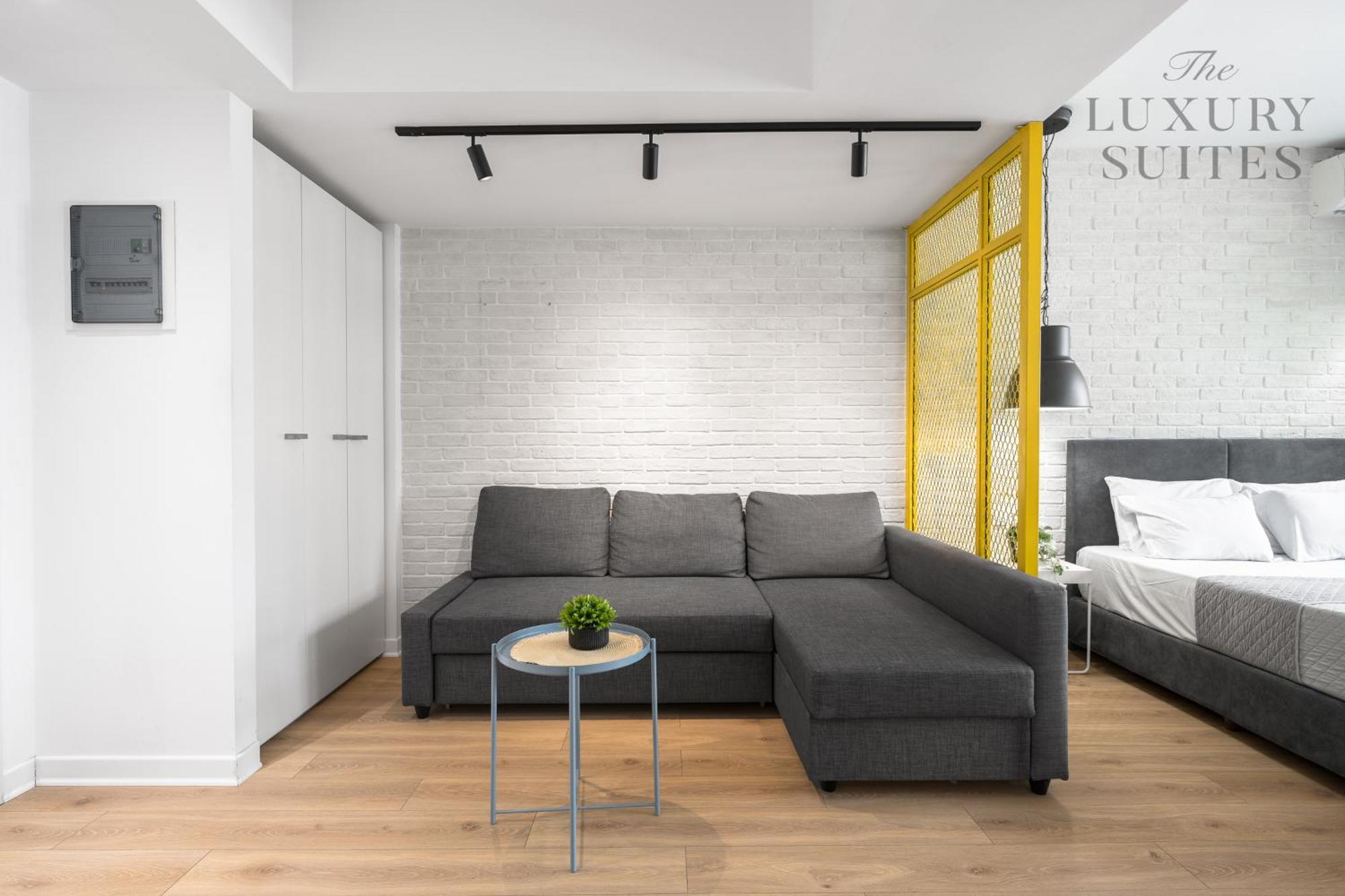 Nyma White Apartments, The Luxury Suites سالونيك المظهر الخارجي الصورة